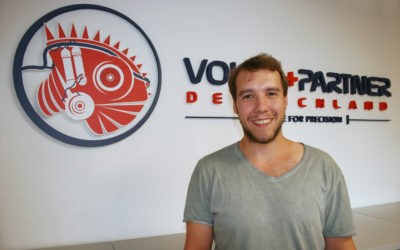 Wir bilden aus . . .